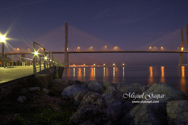 noite_-_ponte_vasco_da_gama